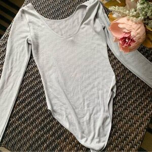 FOREVER 21 | Gray Long Sleeve Scoop Neck Bodysuit